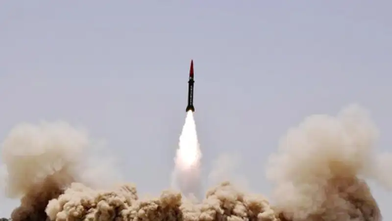 СМИ: При обстреле баз США в Ираке погибли 80 человек