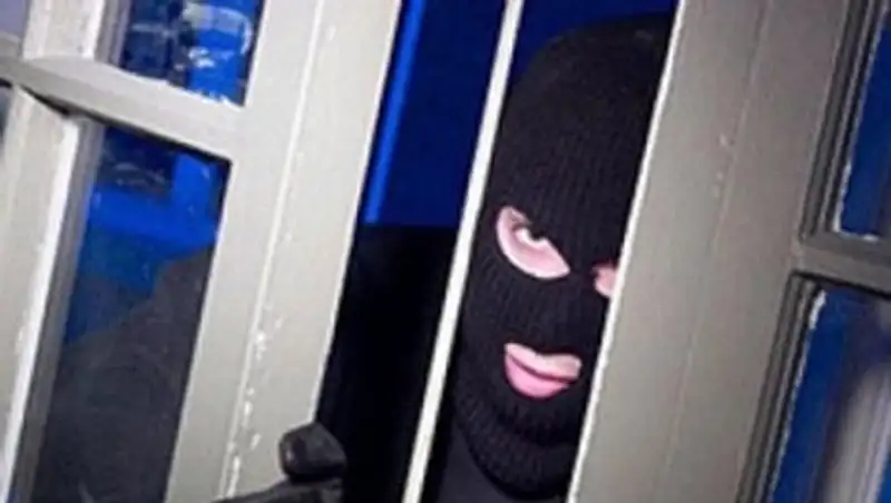 В Мунайлы неизвестные похитили из столовой продукты на полмиллиона тенге