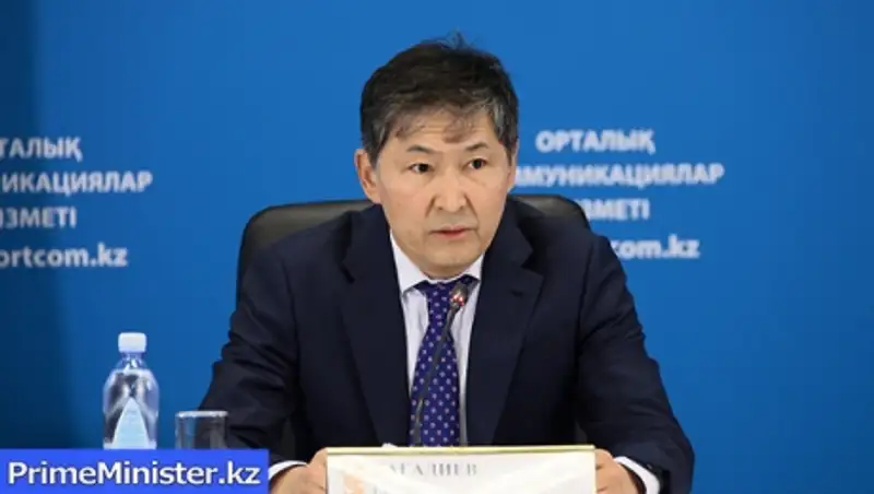 Министр образования представил новые учебники для первоклассников