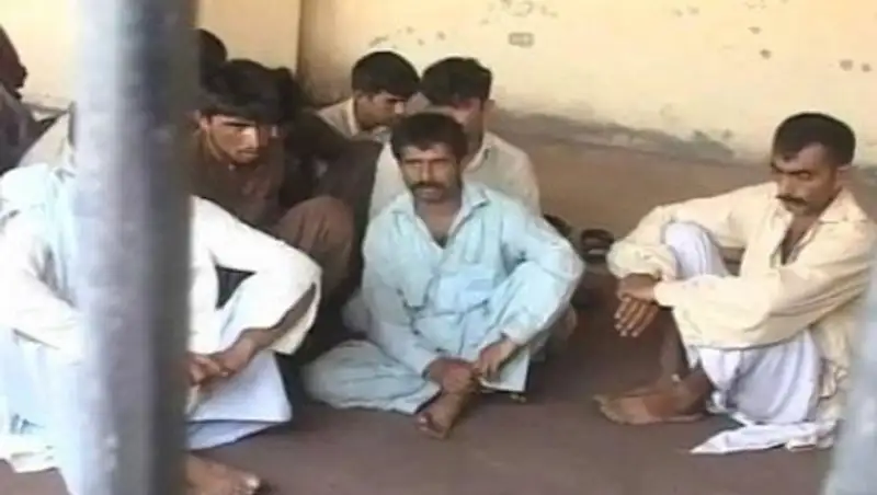 Пакистанку изнасиловали по решению деревенского совета