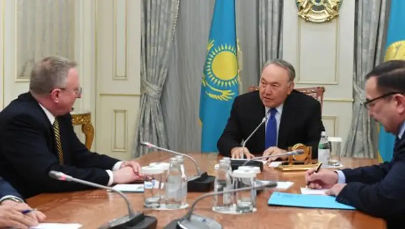 Назарбаев встретился с послом США в Казахстане