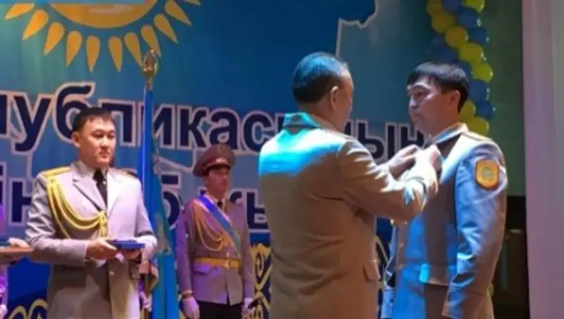 Полицейские рассказали подробности боя с террористами в Актобе