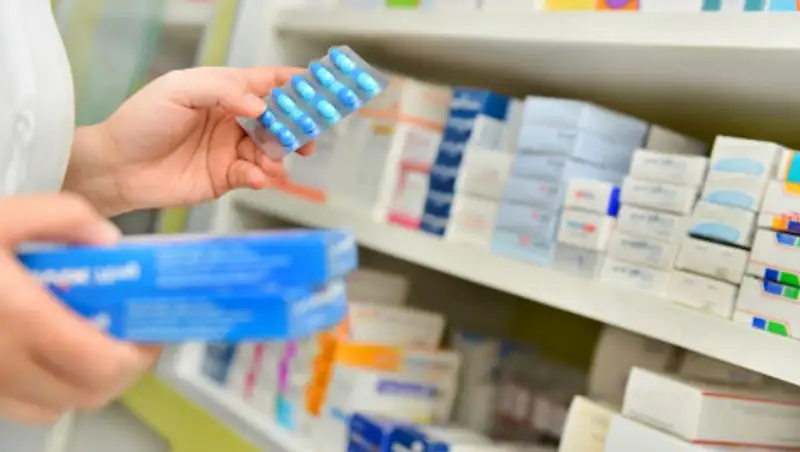 Бесплатные лекарства будут выдавать больным КВИ казахстанцам