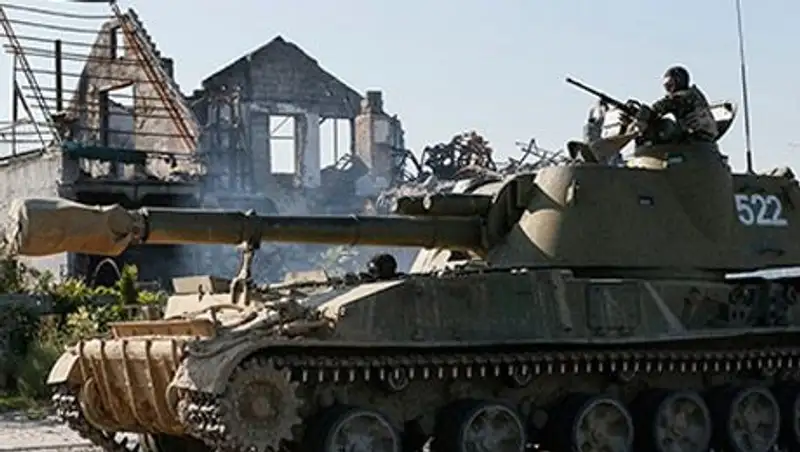 В Раду внесен законопроект о военном положении в Донбассе