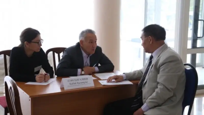 Актюбинцы предлагают сделать работу пунктов по приему граждан постоянной