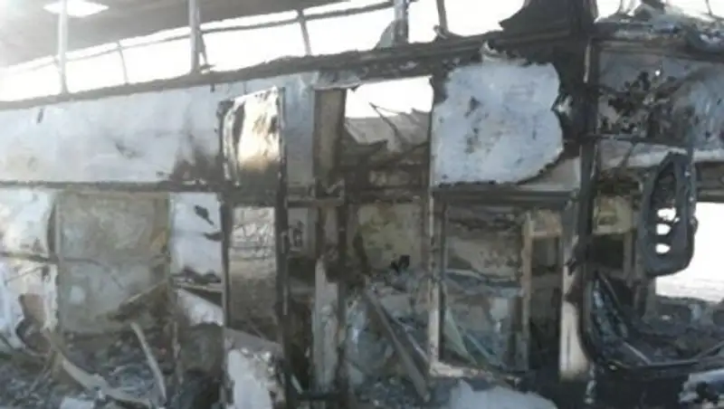 МЧС Узбекистана готовит к вылету самолет на место, где погибли 52 человека