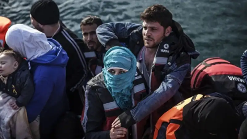 Разрешения пересечь границу Греции и Македонии ждут 5,5 тысяч беженцев