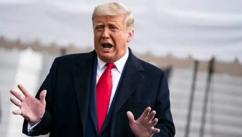 Импичмент и запрет вновь баллотироваться в президенты грозит Трампу