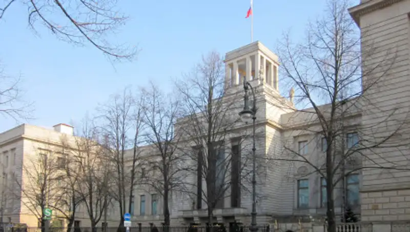 Берлин высылает двух российских дипломатов