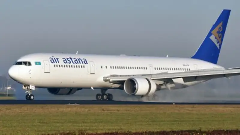 Самолет Air Astana вторые сутки не может вылететь из Франкфурта в Астану
