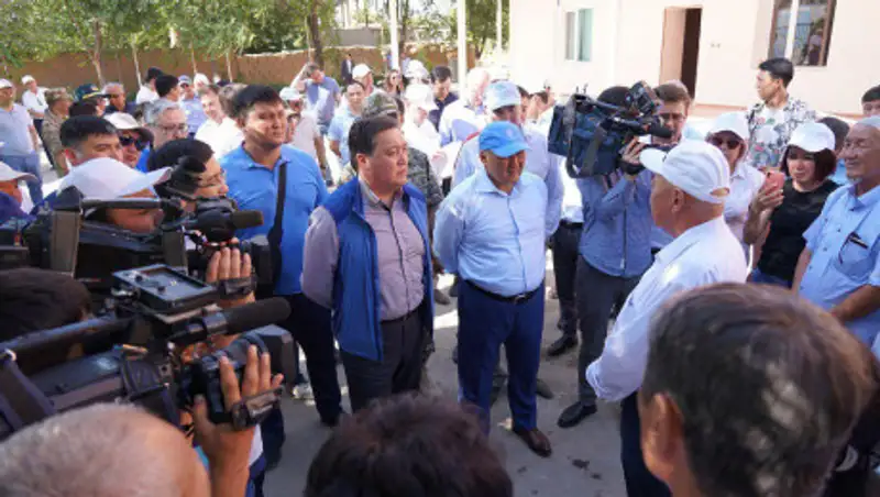 Мамин проинспектировал ход восстановительных работ в Арыси и темпы застройки Туркестана