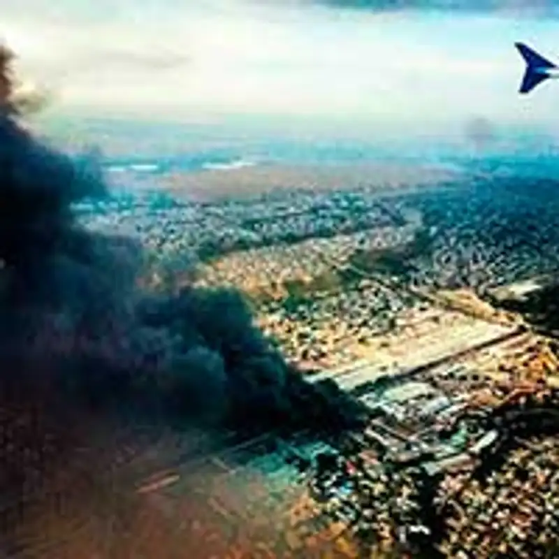 В Алматы горит один из рынков "барахолки" (фото), фото - Новости Zakon.kz от 13.09.2013 21:36