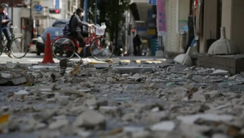 Новый подземный толчок магнитудой 5,8 произошел в японской префектуре Кумамото