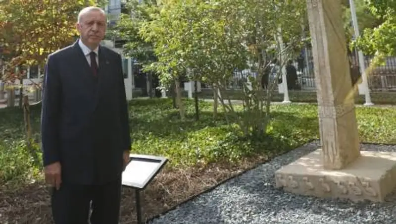 Турция высылает послов 10 государств