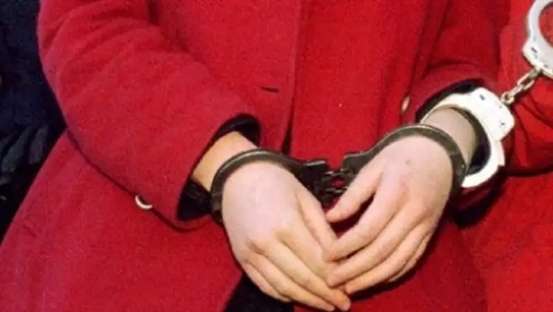 В Кокшетау задержана мошенница, обещавшая решить жилищные проблемы