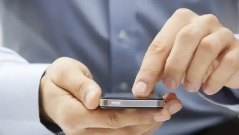 С 1 января казахстанцы начнут получать уведомления о штрафах за нарушения ПДД через SMS