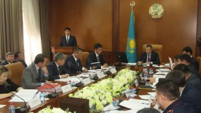 Ж. Туймебаев: «Нельзя допускать в области незаконное использование недр»