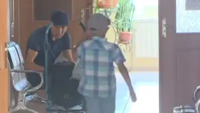 скриншот с видео, фото - Новости Zakon.kz от 15.08.2018 22:35