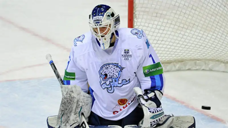 Вратарь ХК "Барыс": «Неприятно проигрывать любому спортсмену»