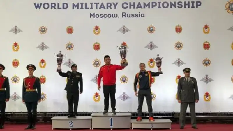 Казахстанские военные выигрывают борьбу в Москве