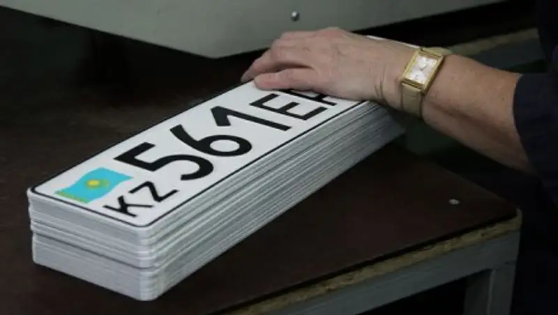 Как купить красивые госномера с буквенными комбинациями