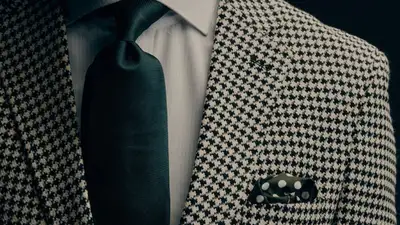 Доверие клиентов к фирме напрямую зависит от одежды ее сотрудников, фото - Новости Zakon.kz от 13.03.2023 17:07