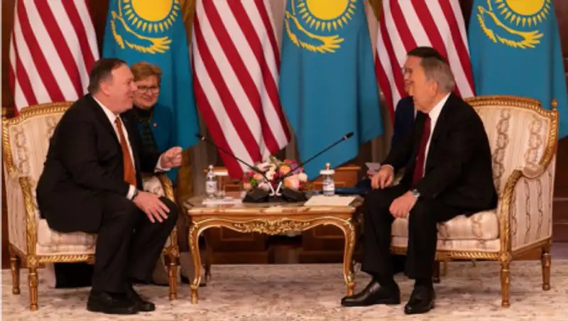 Госсекретарь США Назарбаеву: Аман болыңыз