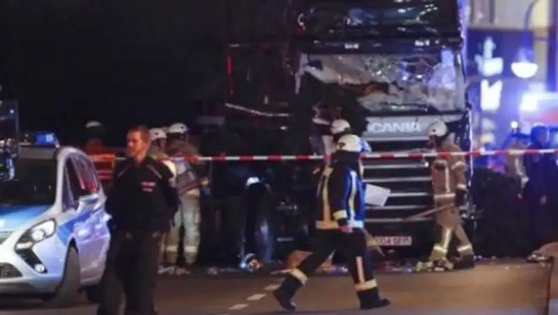 Теракт на рождественском базаре в Берлине