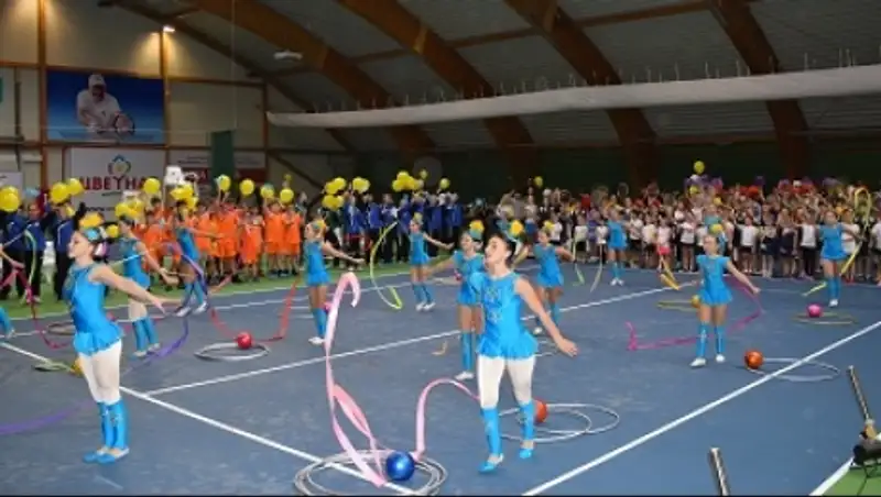 В Костанайской области открыт теннисный центр 