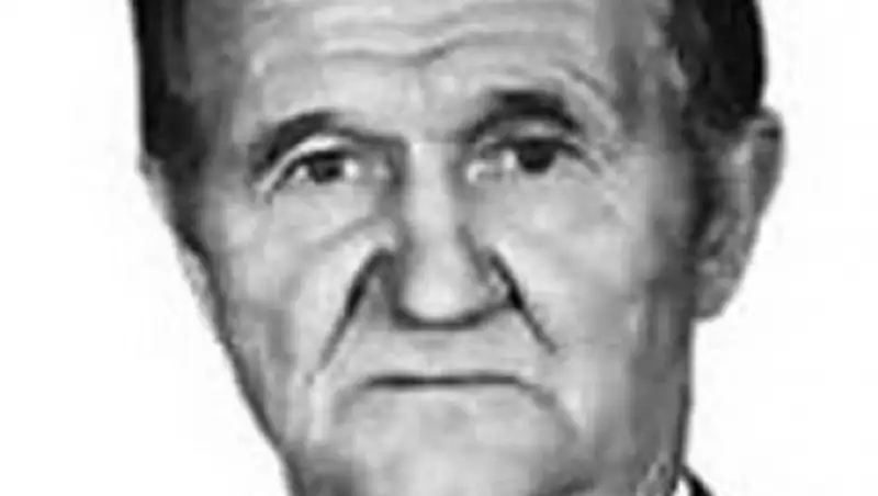 Батырев Яков был полным кавалером ордена Славы - так Родина оценила боевые заслуги бойца