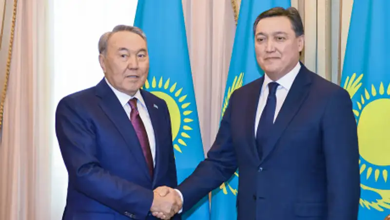 Мамин пожелал скорейшего выздоровления Назарбаеву