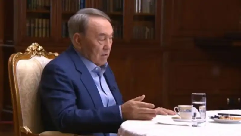 Назарбаев: казахстанцам нужно объединиться для борьбы с коррупцией