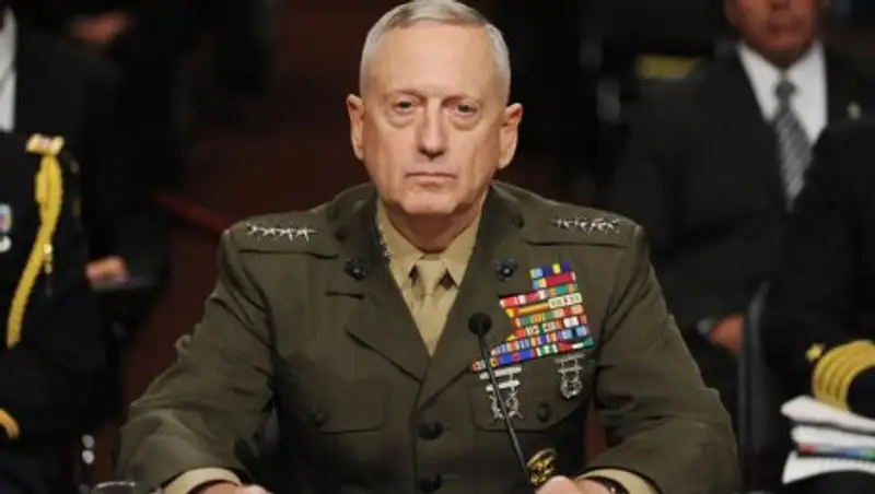 Шеф Пентагона пригрозил ударом по Сирии