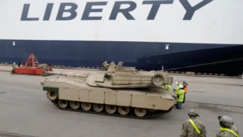 США допустили размещение в Европе тяжелого вооружения для «сдерживания России»