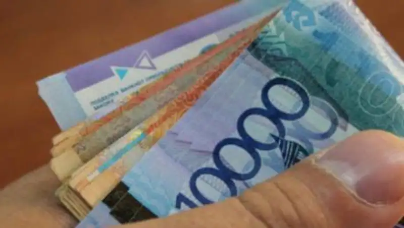 Полицейских ВКО призвали не поддаваться соблазну