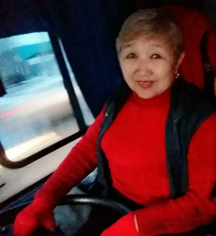 Как живет и работает единственная в Карагандинской области женщина-водитель автобуса, фото - Новости Zakon.kz от 10.02.2023 12:44