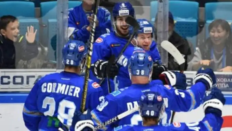 "Барыс" одержал победу над "Витязем"