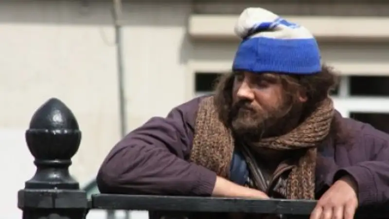 По ту сторону: как живут бомжи по всему миру