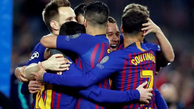 "Барселона" вышла в четвертьфинал Лиги чемпионов