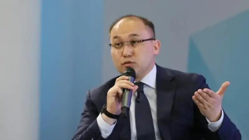 Абаев прокомментировал заявления о неэффективности Астанинского процесса