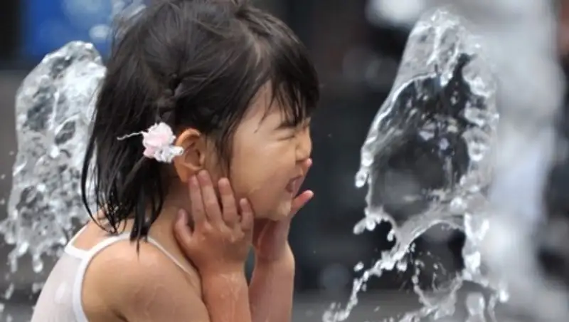 Более 10 тыс жителей Японии госпитализированы за неделю из-за жары