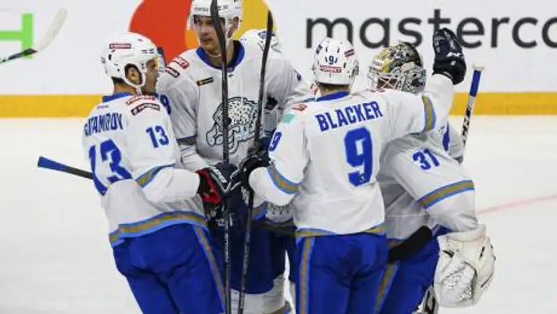 "Барыс" обыграл московский "Спартак"