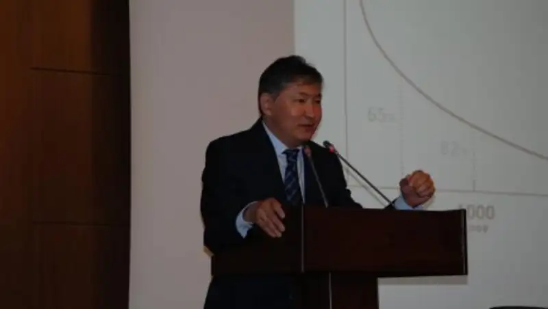 МОН РК планирует каждую неделю проводить для своих сотрудников лекции-тренинги