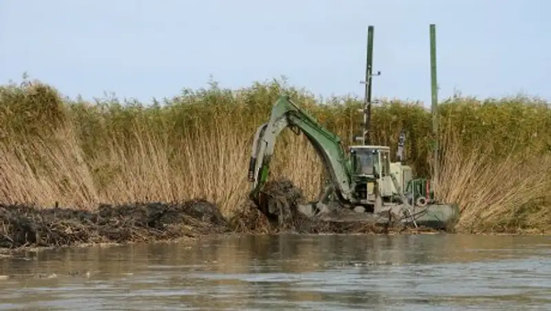 В Алматинской области продолжаются работы по спасению Балхаша