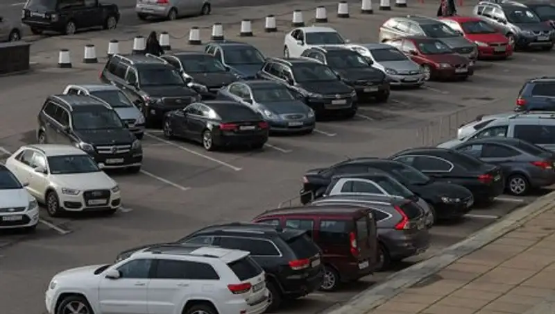 Более 800 незаконно ввезенных в Казахстан автомобилей объявлены в розыск