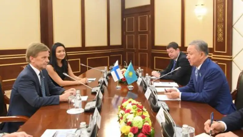 Н.Нигматулин и вице-спикер Парламента Финляндии обменялись впечатлениями об ЭКСПО в Астане