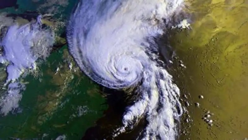 Из-за тайфуна в Японии отменили более 120 авиарейсов