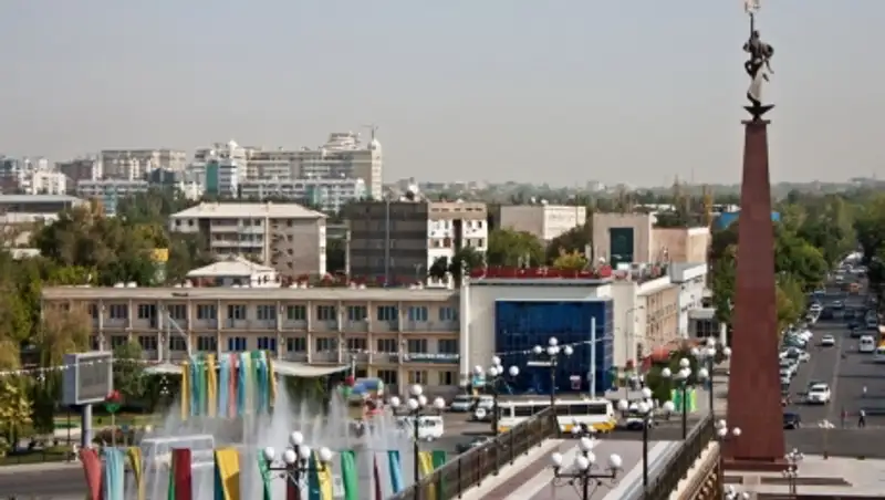 В Шымкенте студенты представили свои научно-практические проекты на выставке «Умелец года»