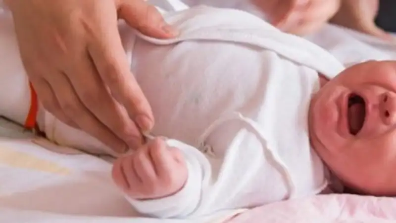 Родители ребенка с редким заболеванием обратились к Дуйсеновой