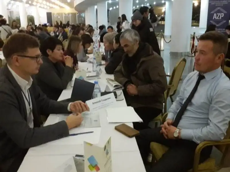 Тысячи казахстанцев получили помощь в рамках акции «Народный юрист», фото - Новости Zakon.kz от 25.11.2019 14:03